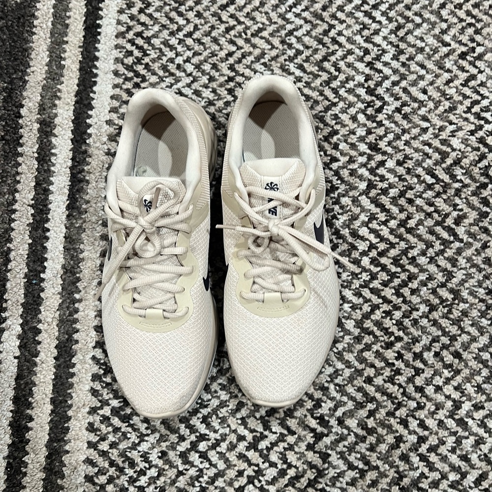 Nike Revolution 6 Nature Nut